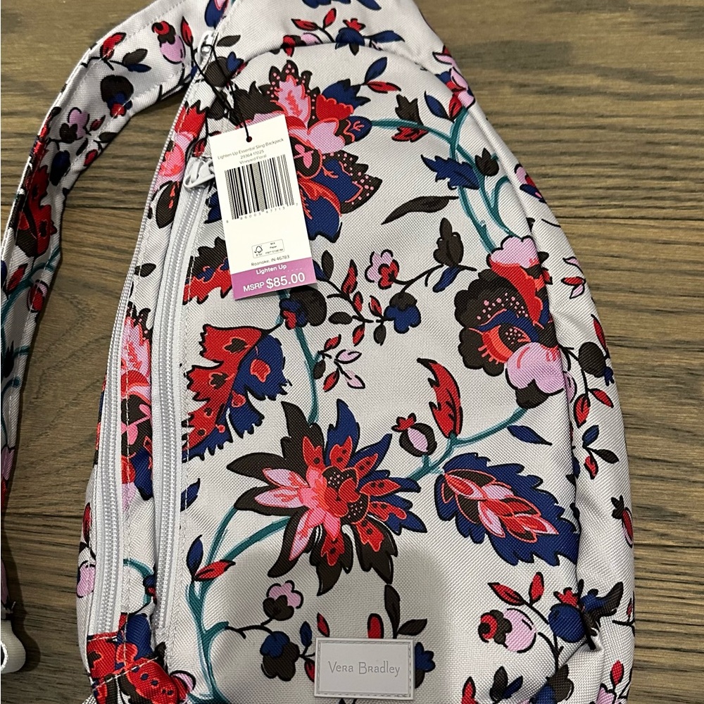 Vera Bradley Lighten Up Essential Sling Backpack NWT - Picture 6 of 9